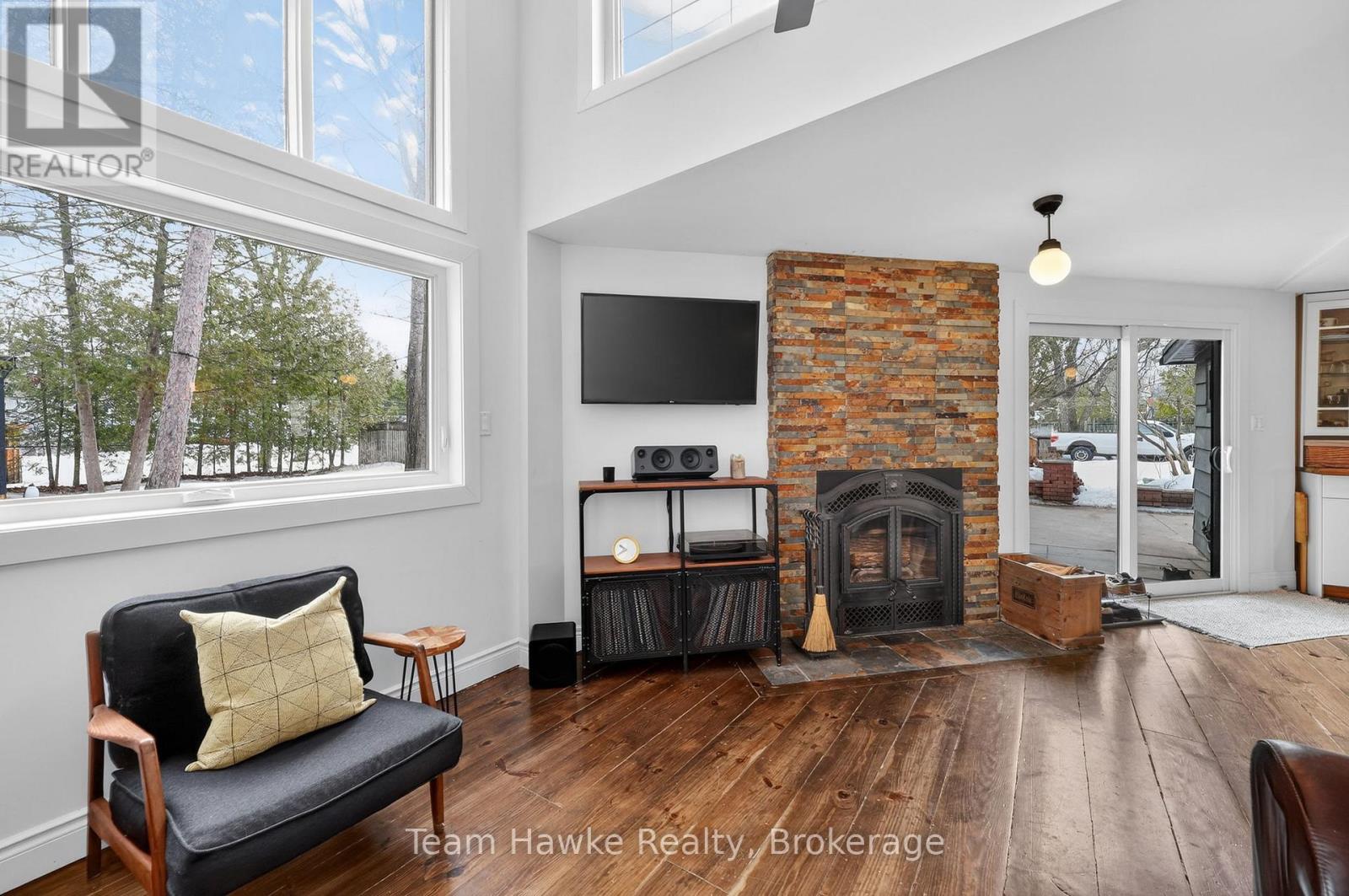 283 TINY BEACHES ROAD S - 19