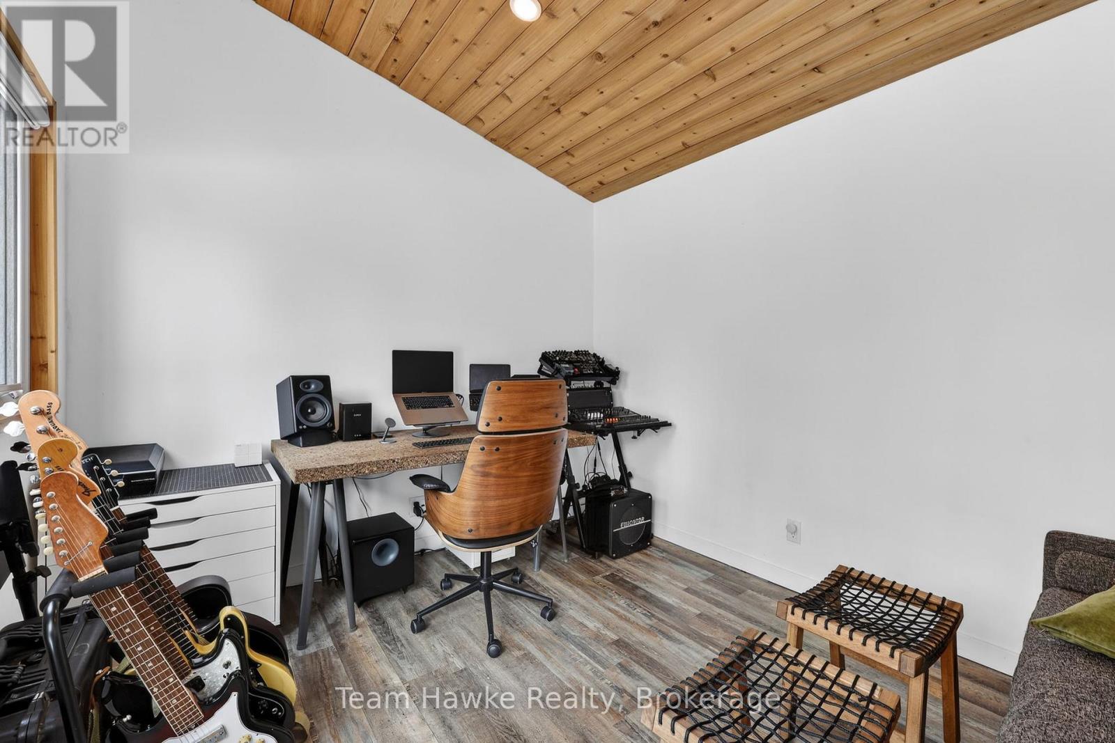 283 TINY BEACHES ROAD S - 27