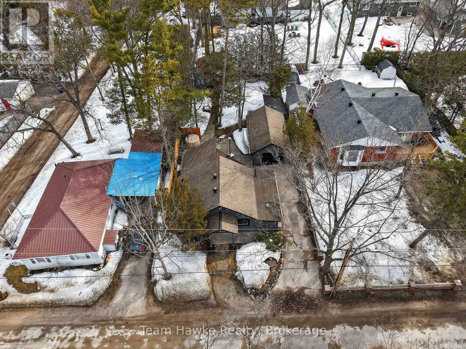 283 TINY BEACHES ROAD S - 31