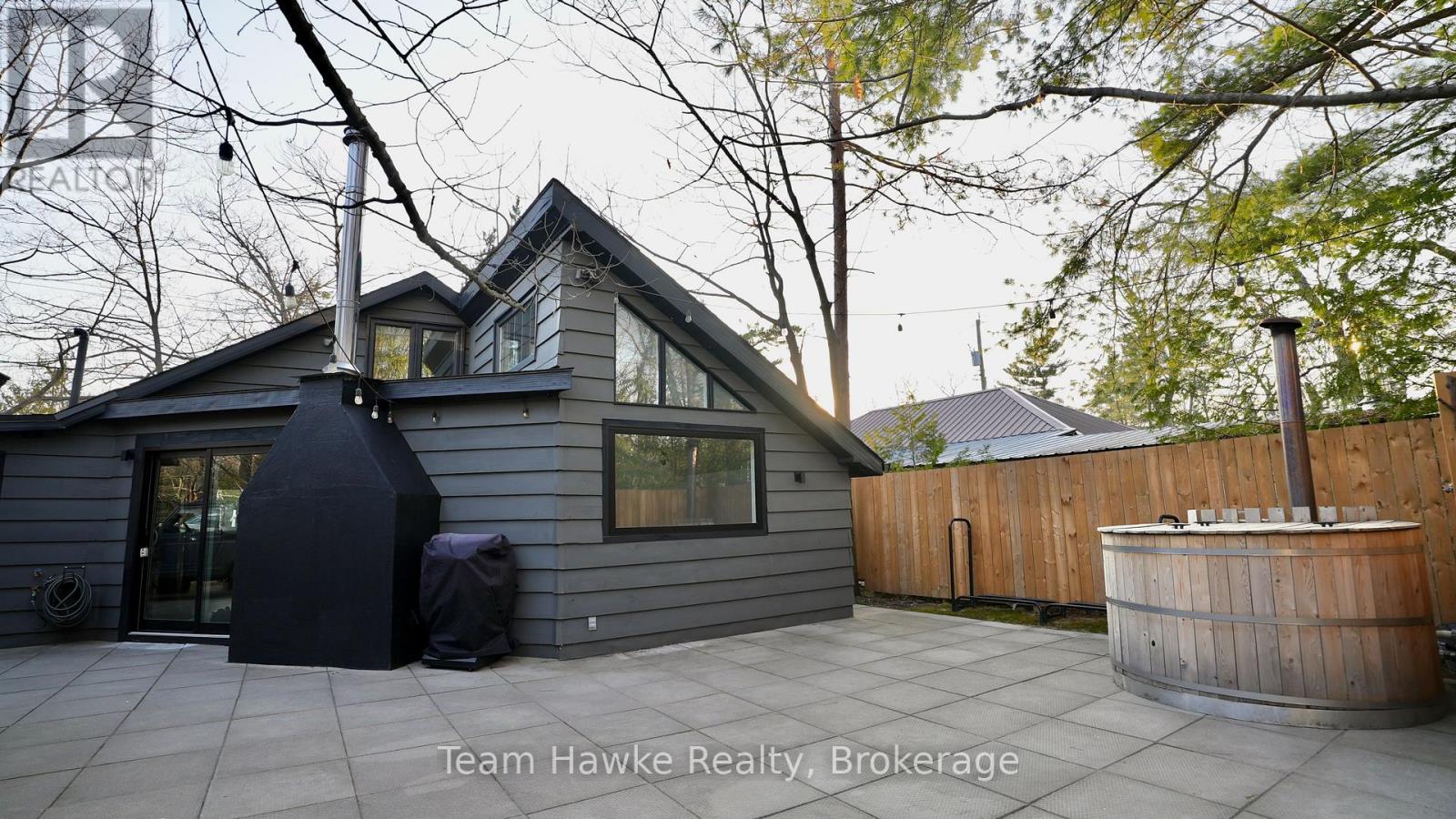 283 TINY BEACHES ROAD S - 43