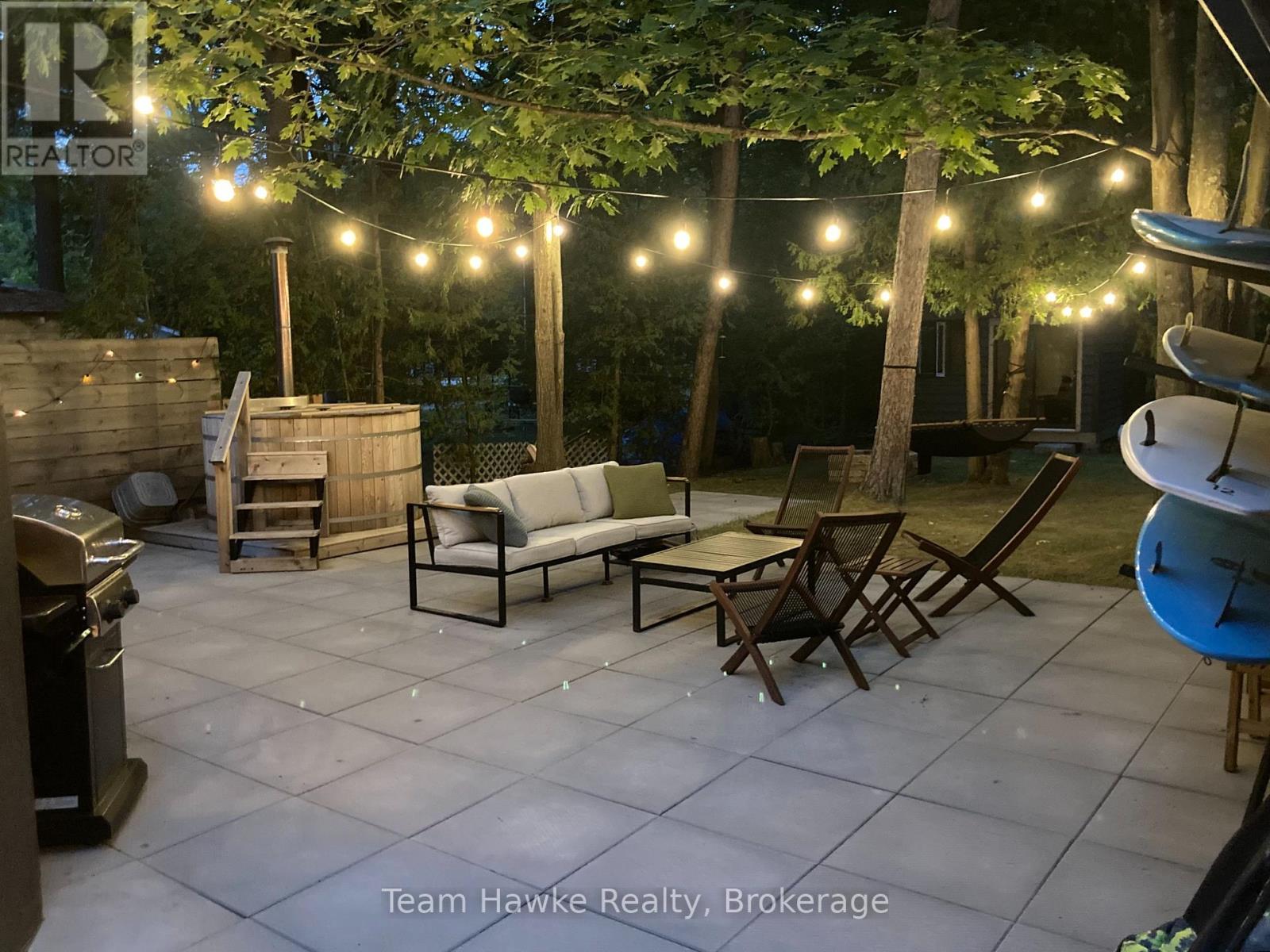 283 TINY BEACHES ROAD S - 44