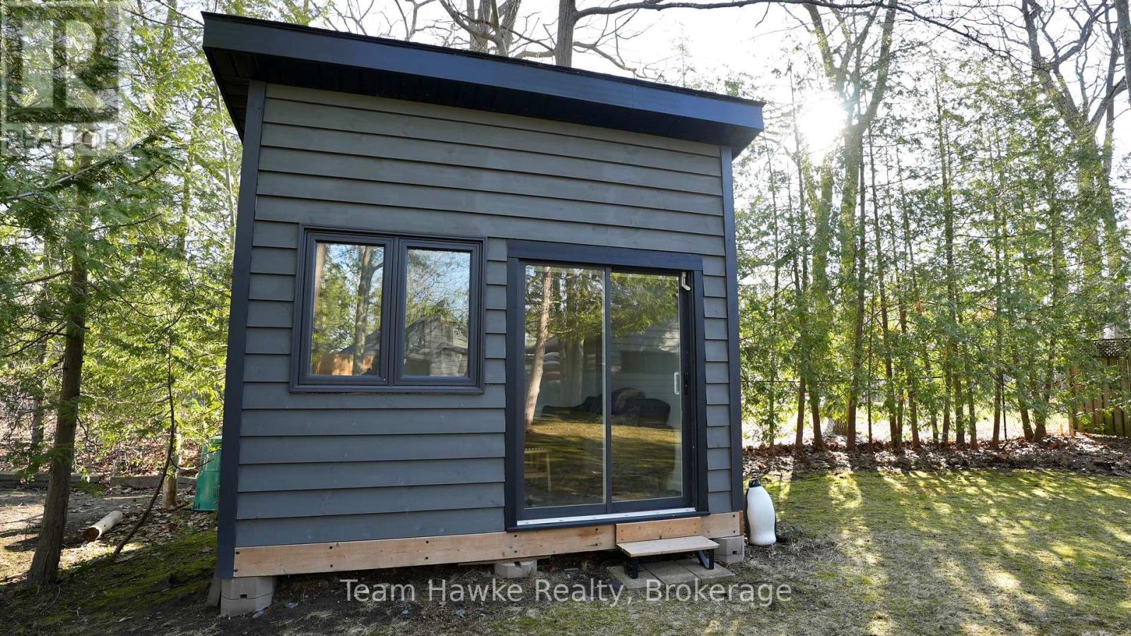 283 TINY BEACHES ROAD S - 46