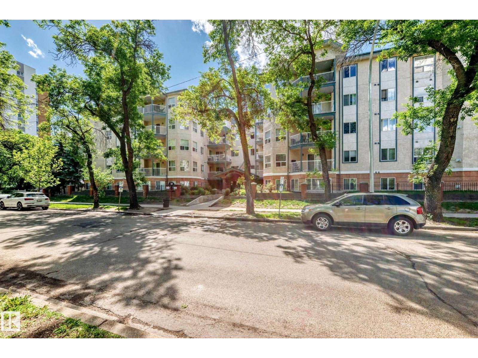 #214 9938 104 ST NW - 2