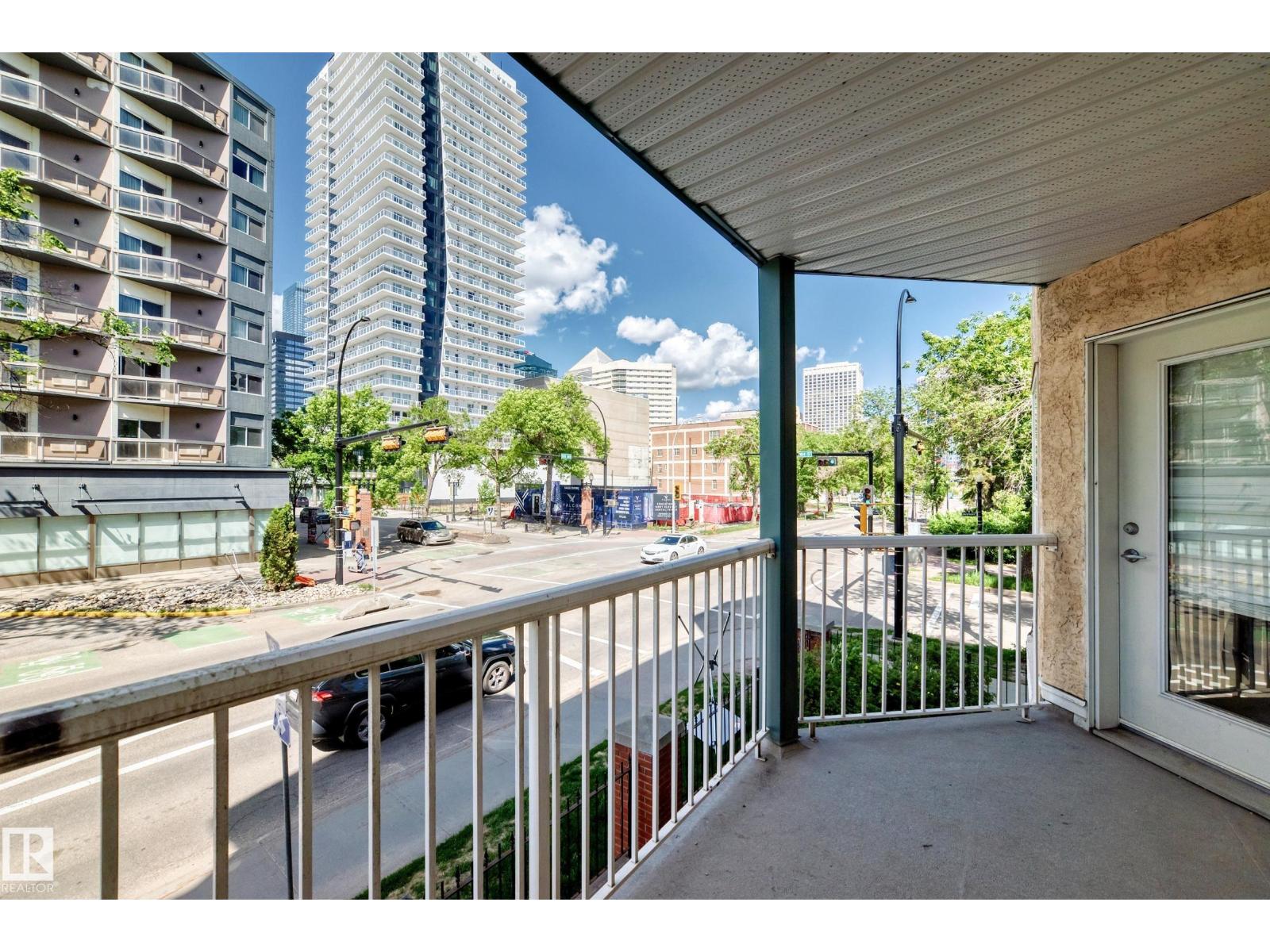 #214 9938 104 ST NW - 10