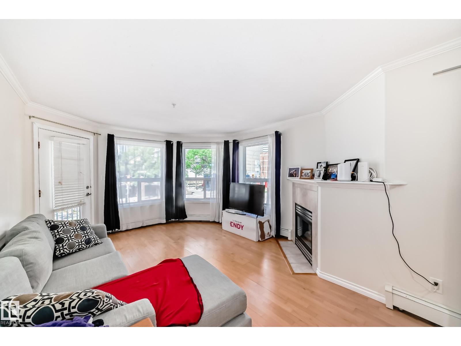 #214 9938 104 ST NW - 6