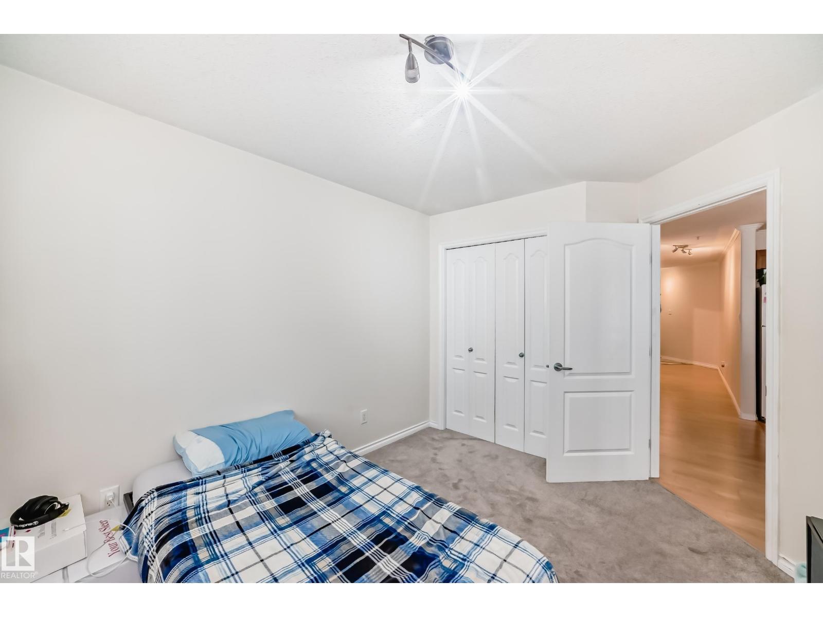 #214 9938 104 ST NW - 36
