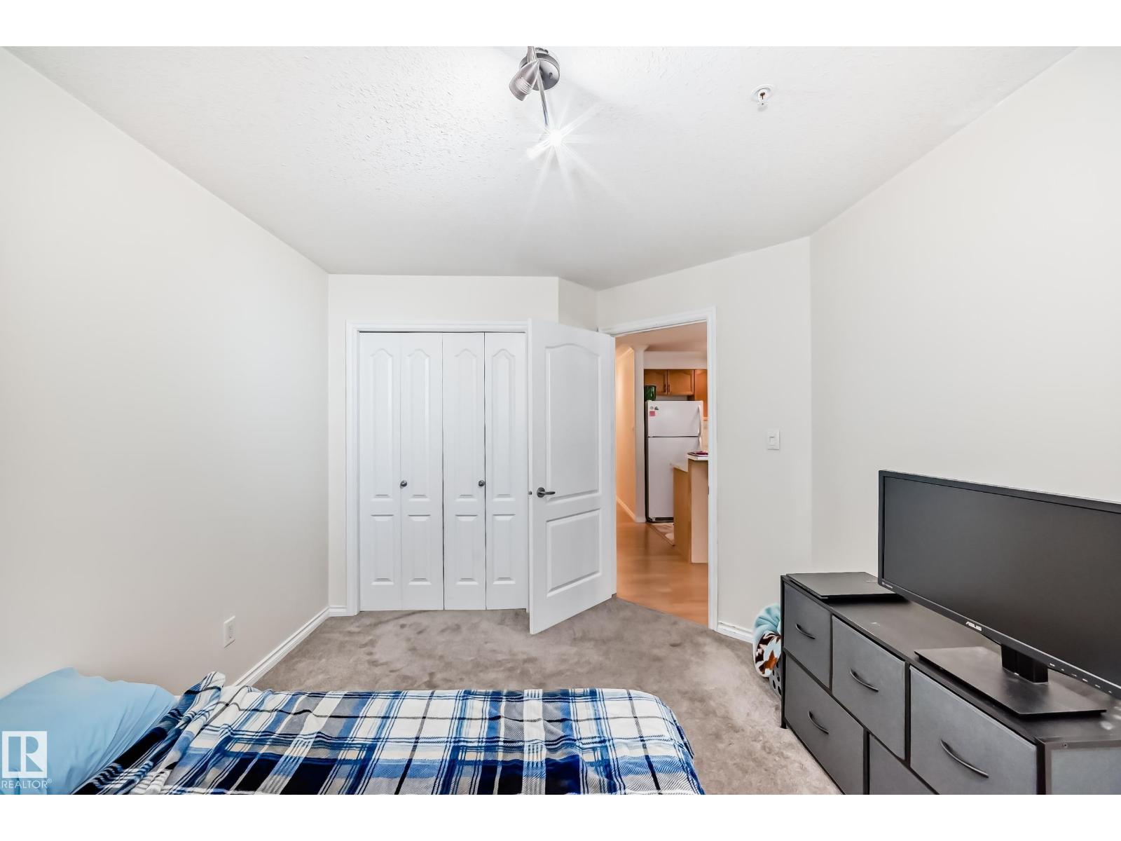 #214 9938 104 ST NW - 35