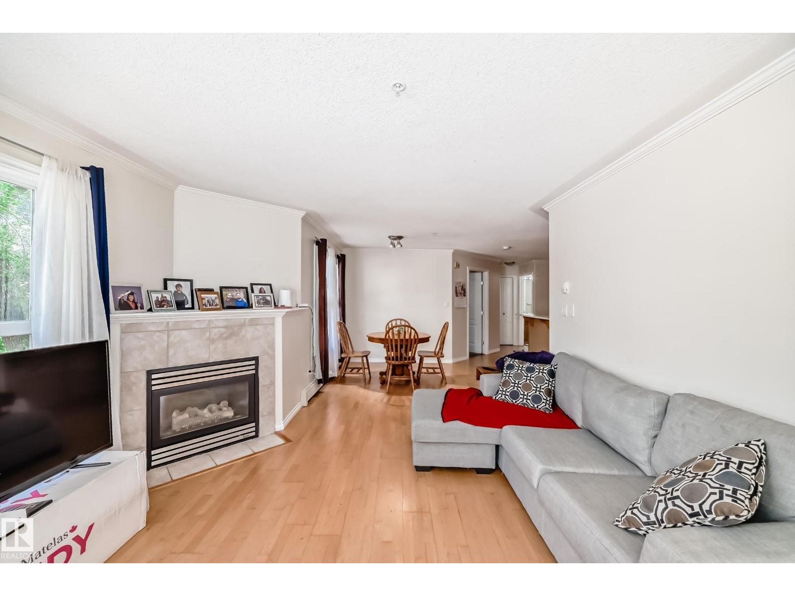 #214 9938 104 ST NW - 13