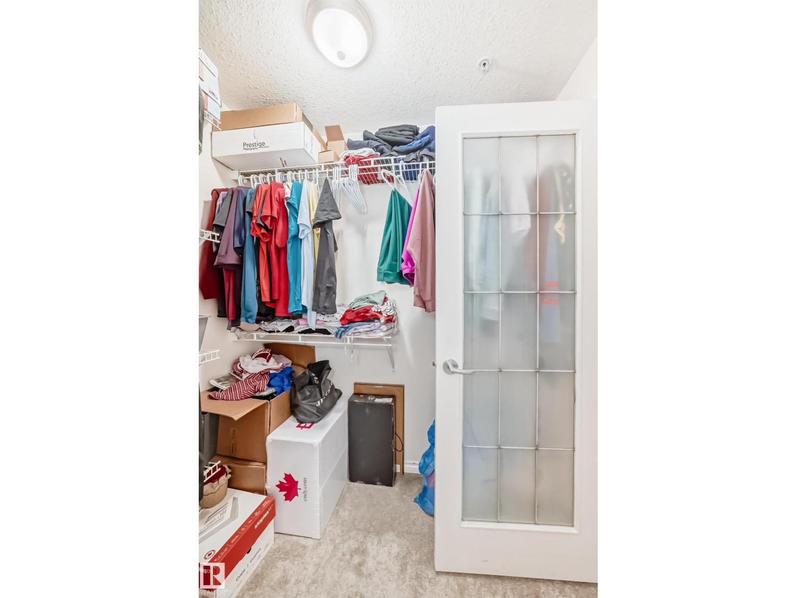 #214 9938 104 ST NW - 32