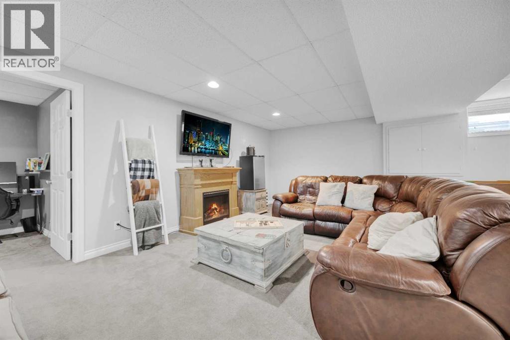 907 Cimarron Park Close S — photo 40