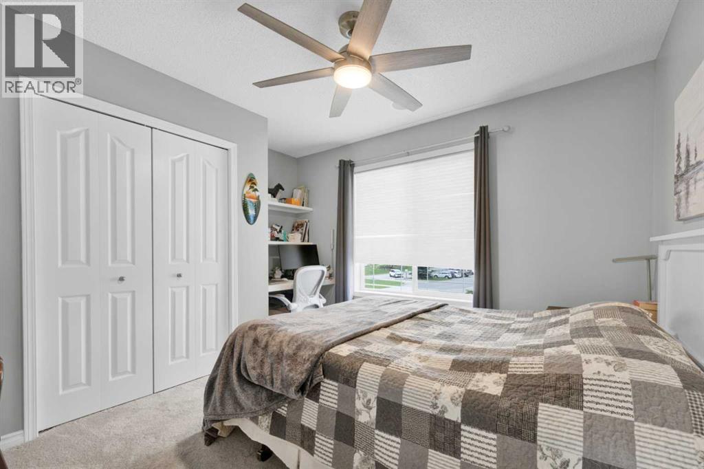 907 Cimarron Park Close S — photo 32