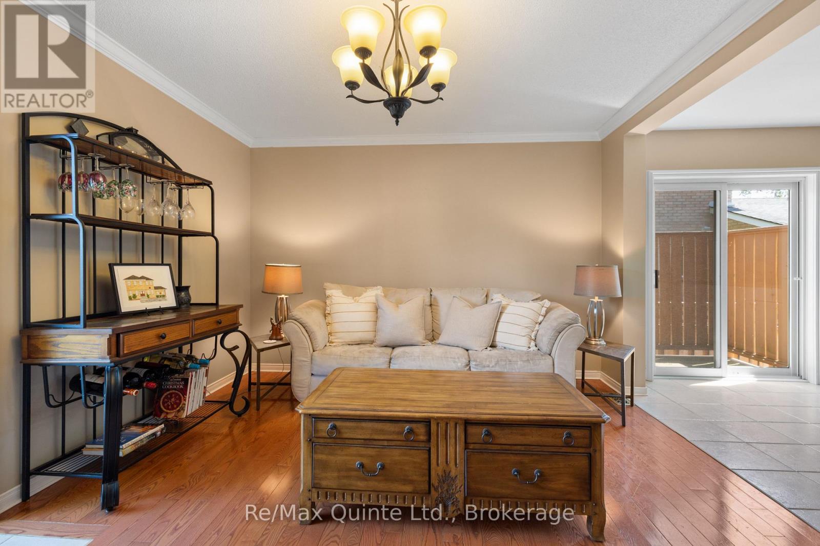1 SIMMONS COURT - 21