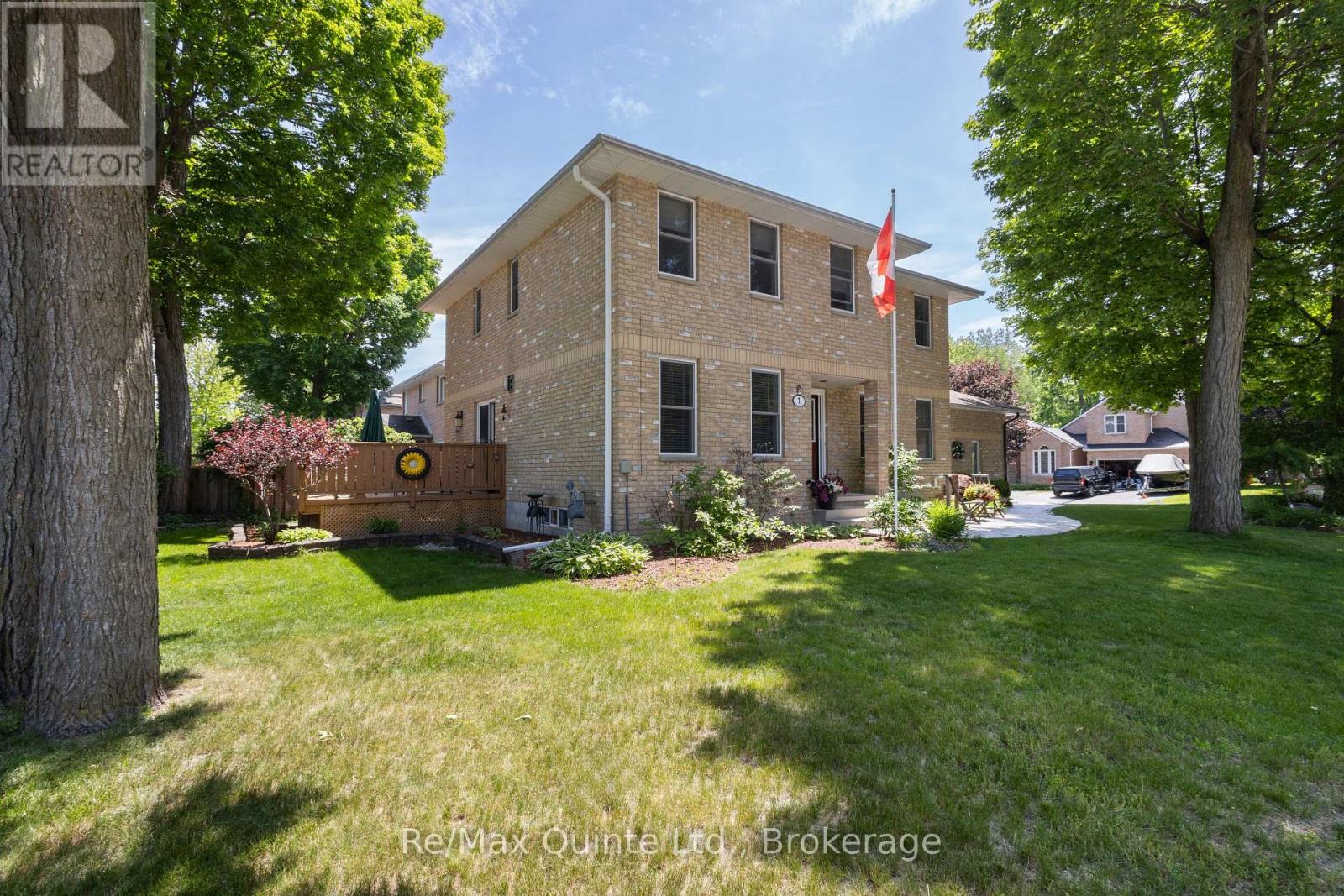 1 SIMMONS COURT - 3
