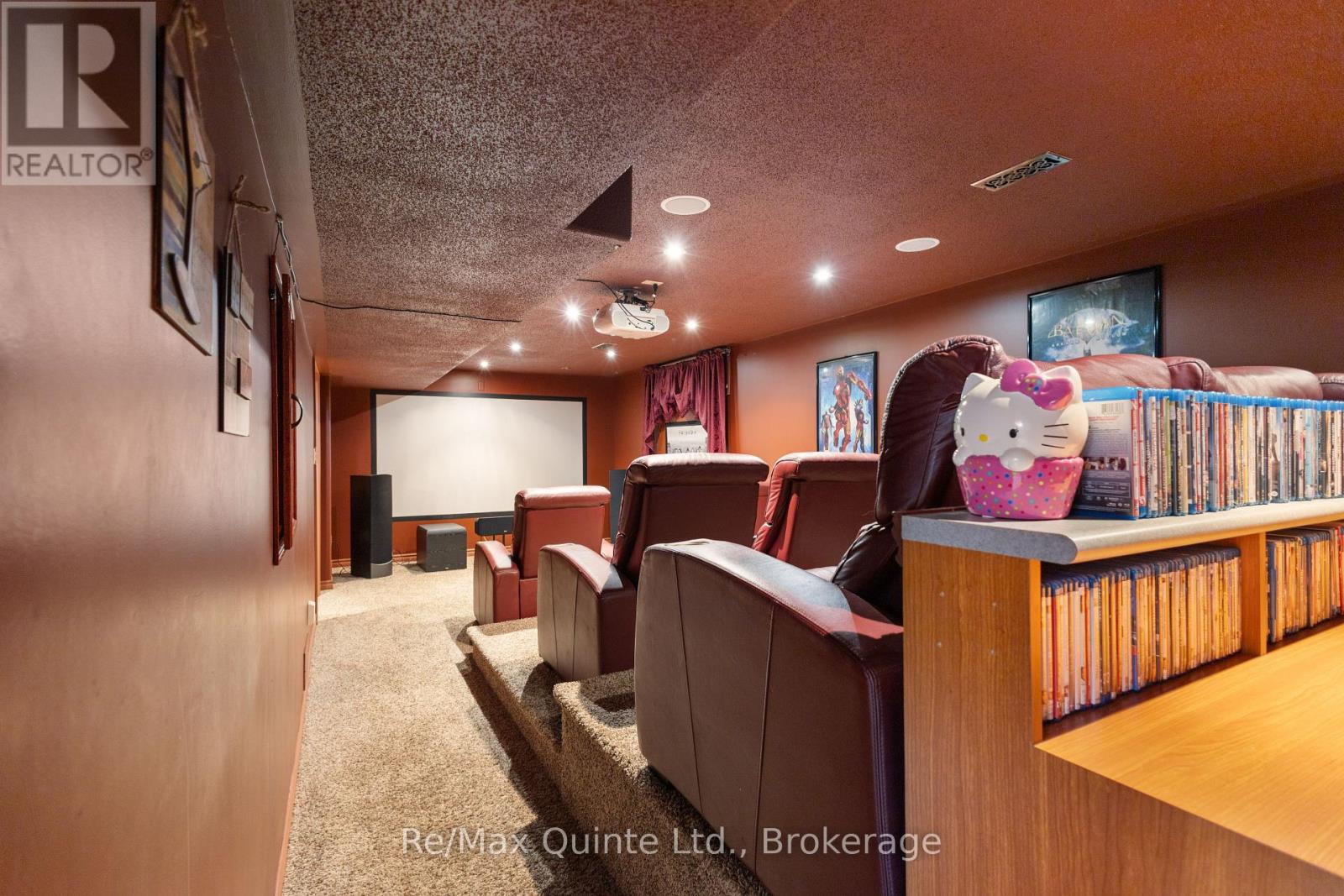 1 SIMMONS COURT - 42