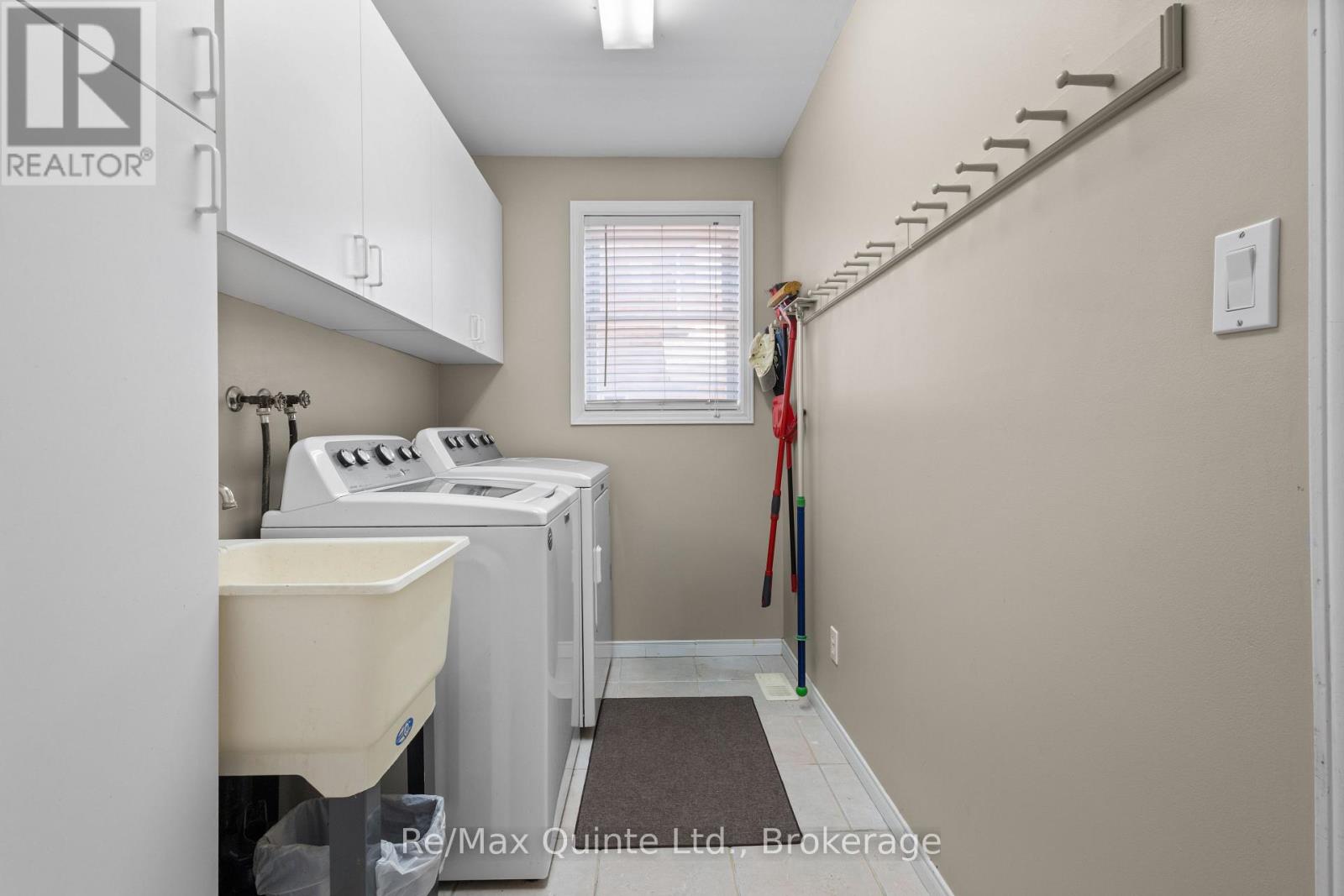 1 SIMMONS COURT - 46