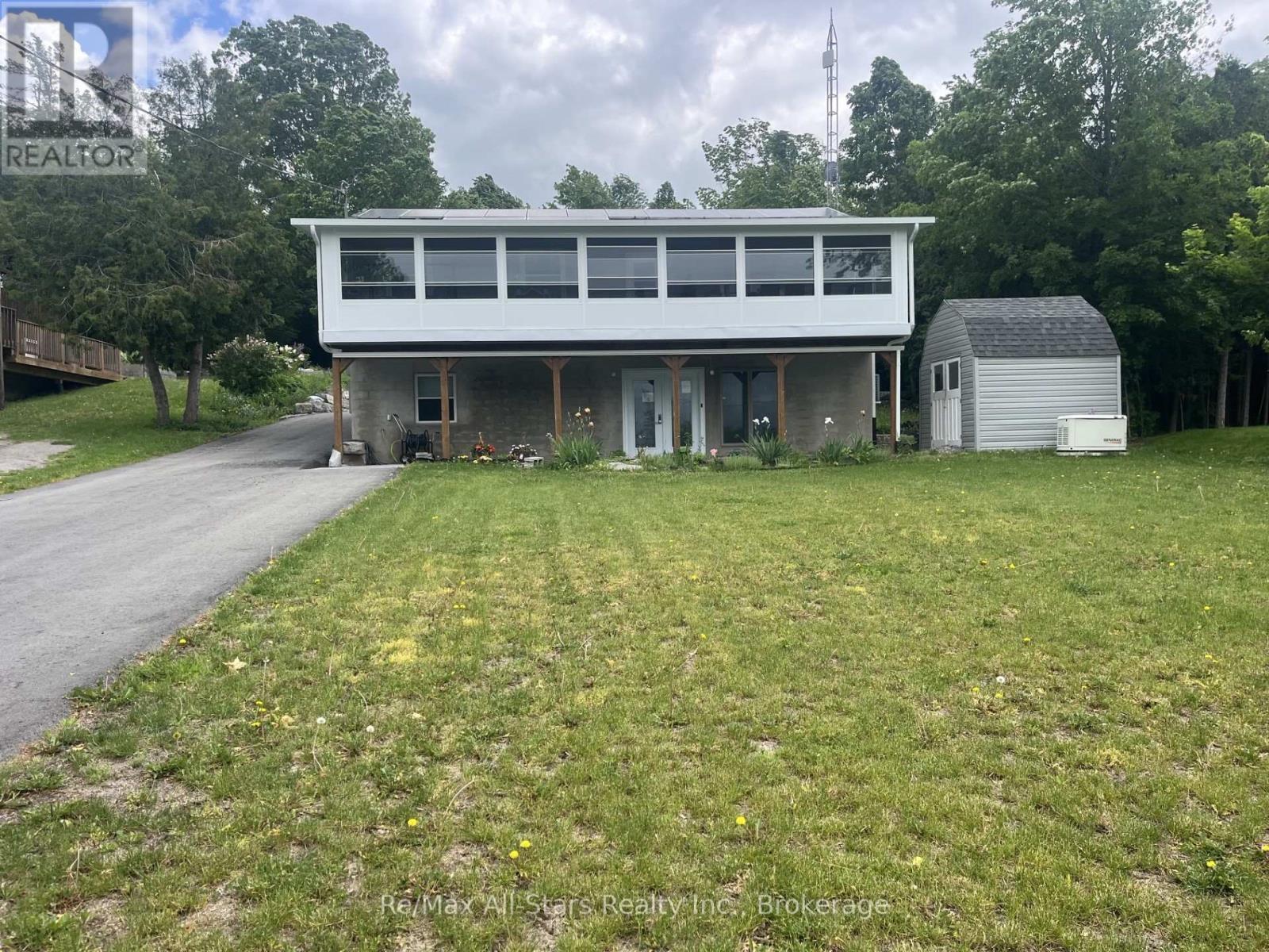 851 CEDAR GLEN ROAD - 1