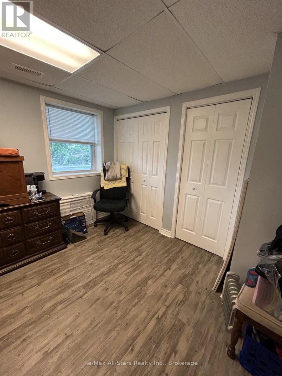 851 CEDAR GLEN ROAD - 14