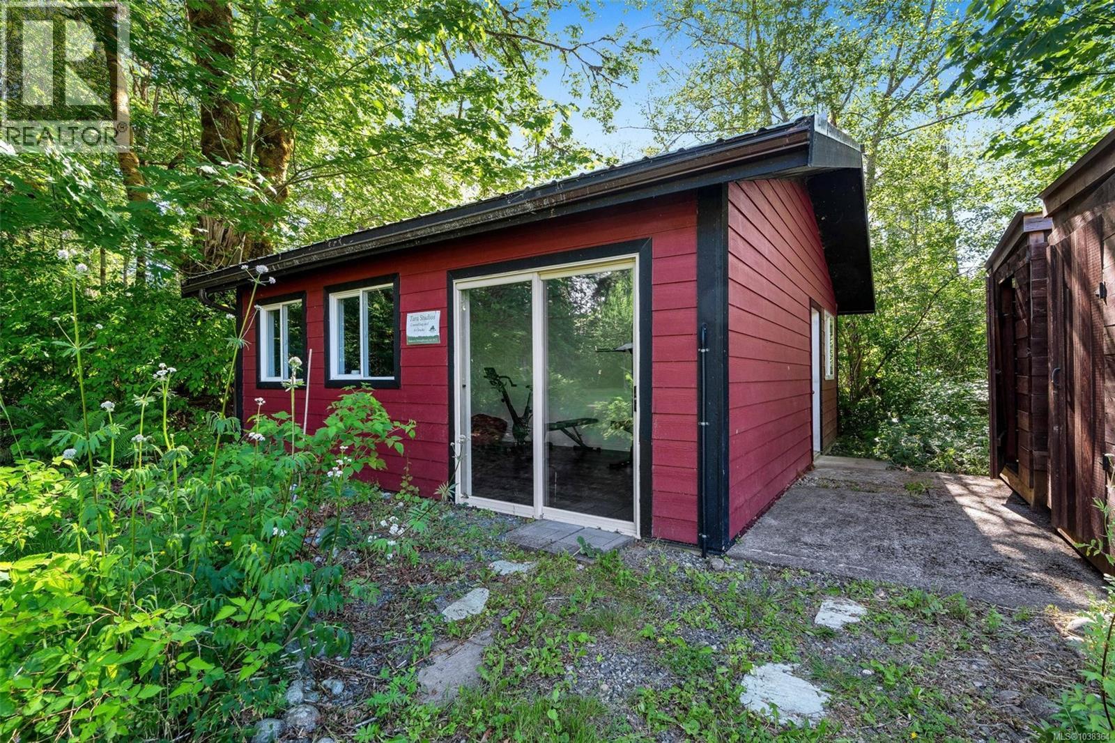 5945 Riverbottom Rd W - 40