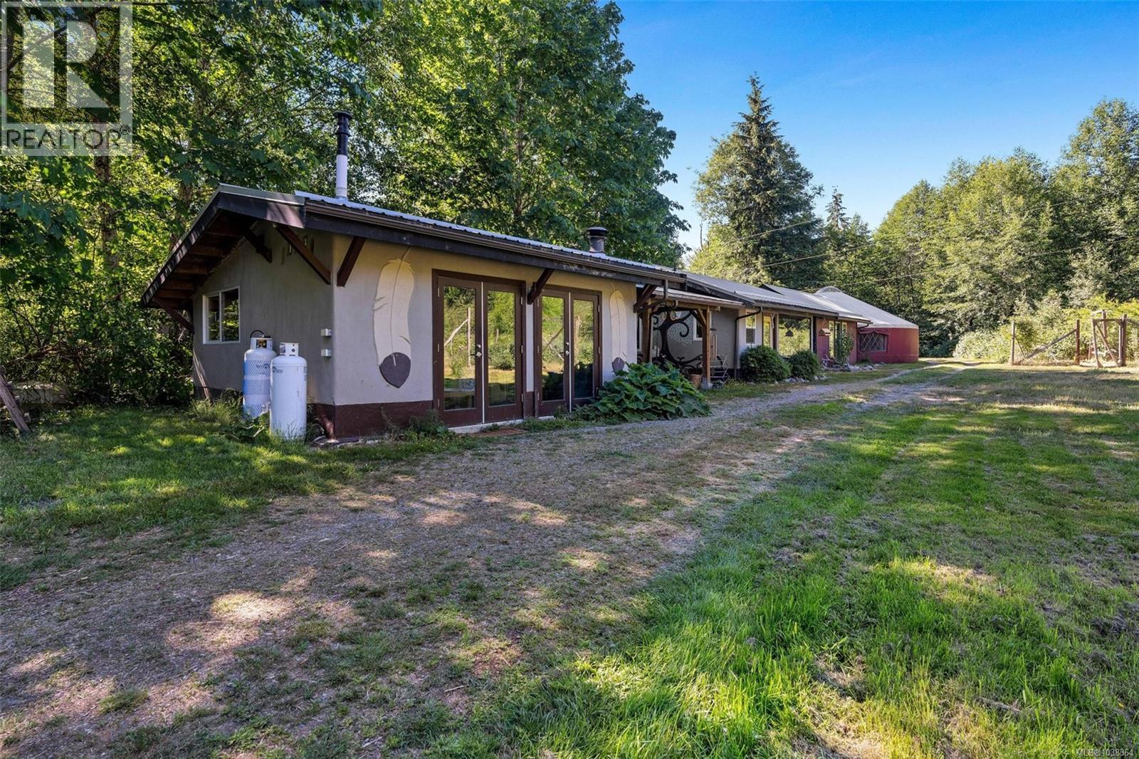 5945 Riverbottom Rd W - 46