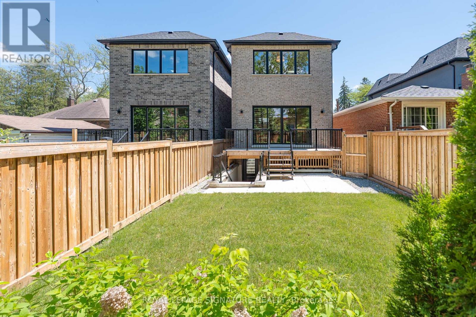 62 ASH CRESCENT - 40