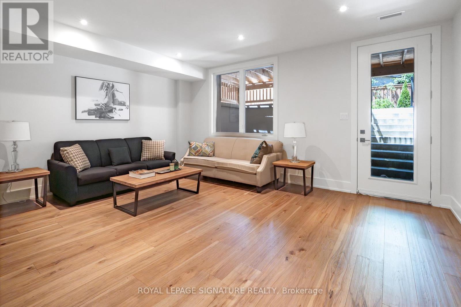 62 ASH CRESCENT - 36