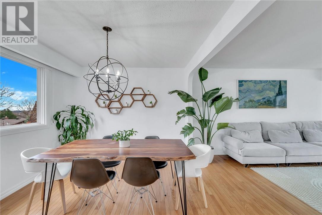 115 Windsor Crescent - 11
