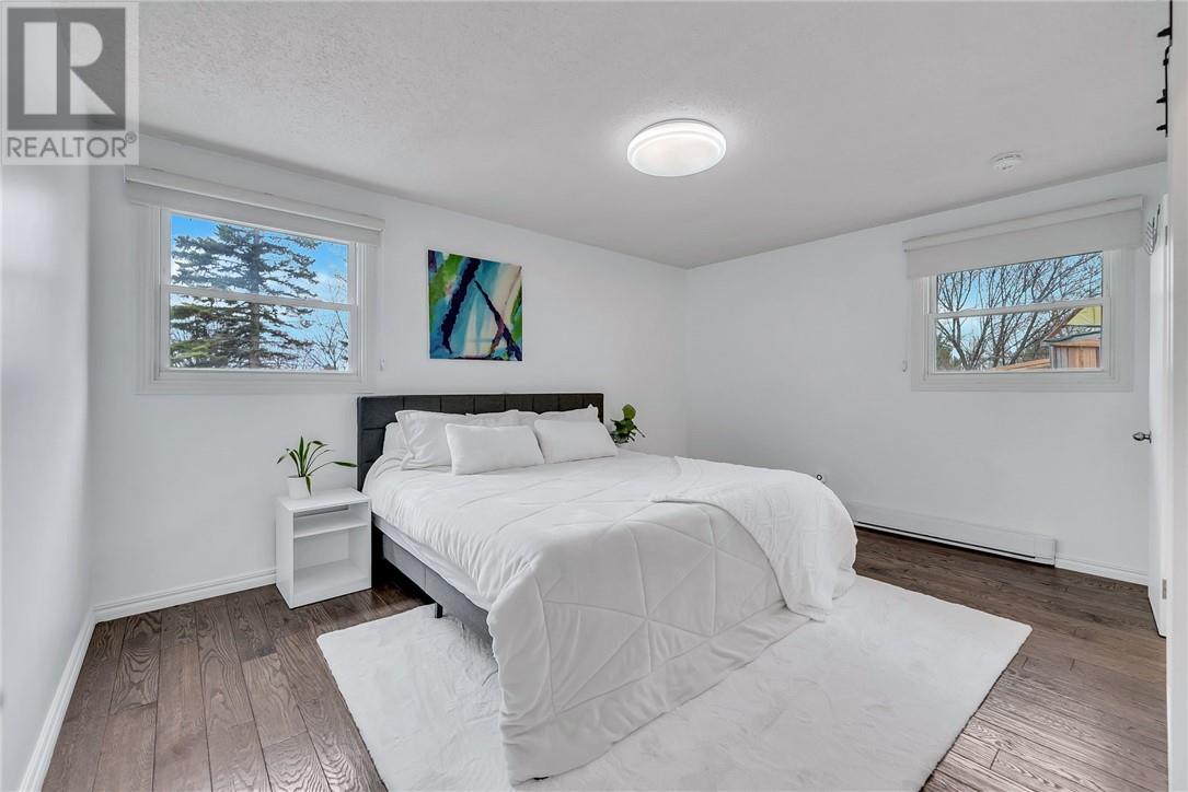 115 Windsor Crescent - 18
