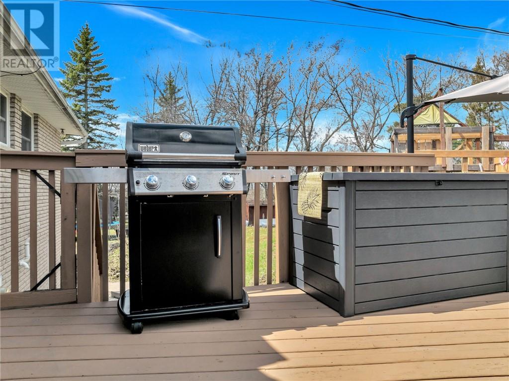 115 Windsor Crescent - 46