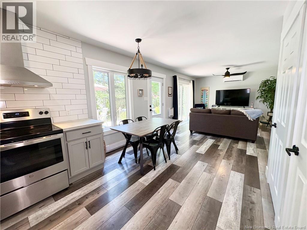 46 Surette - Image 6