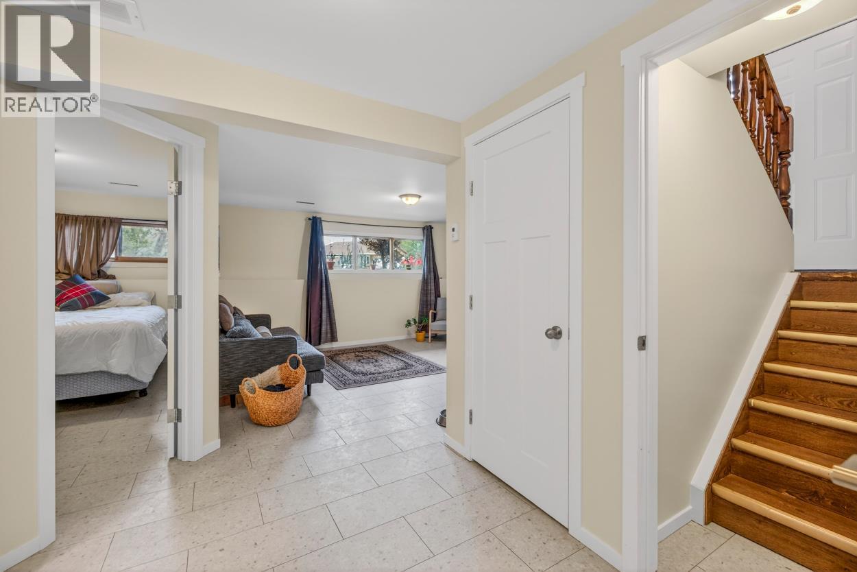 1241 PINYON Road - 29