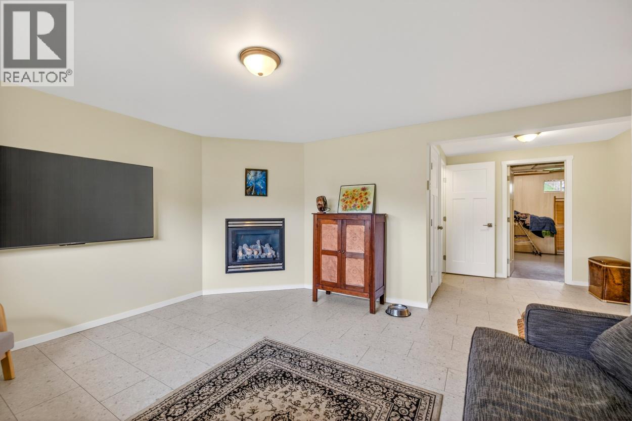 1241 PINYON Road - 31
