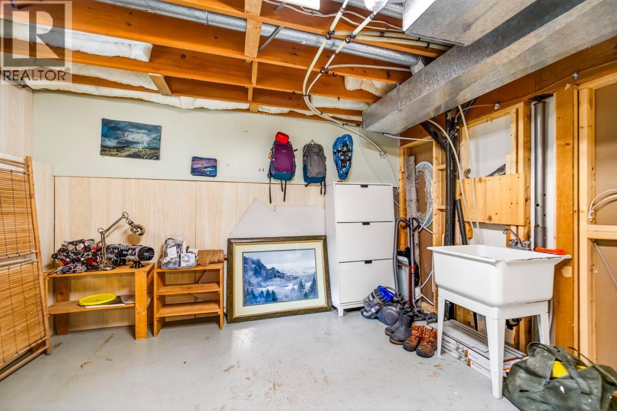1241 PINYON Road - 26