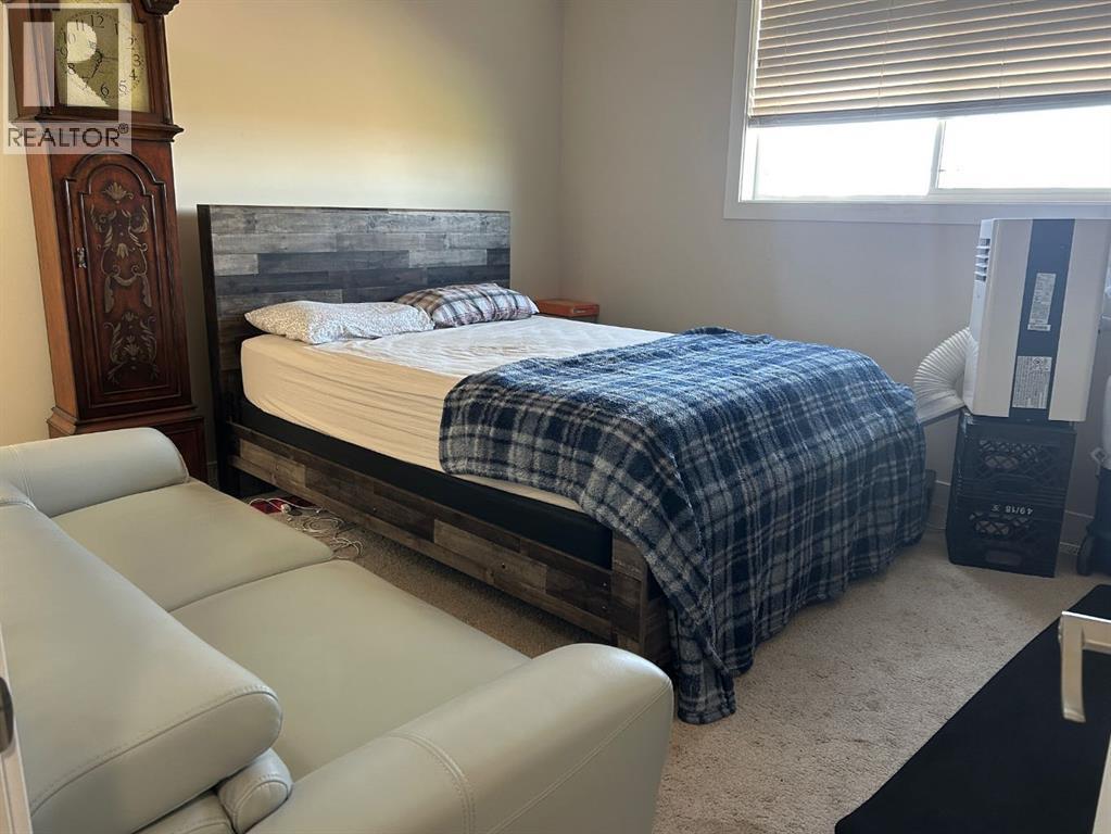 16 Blue Heron Court S - 19