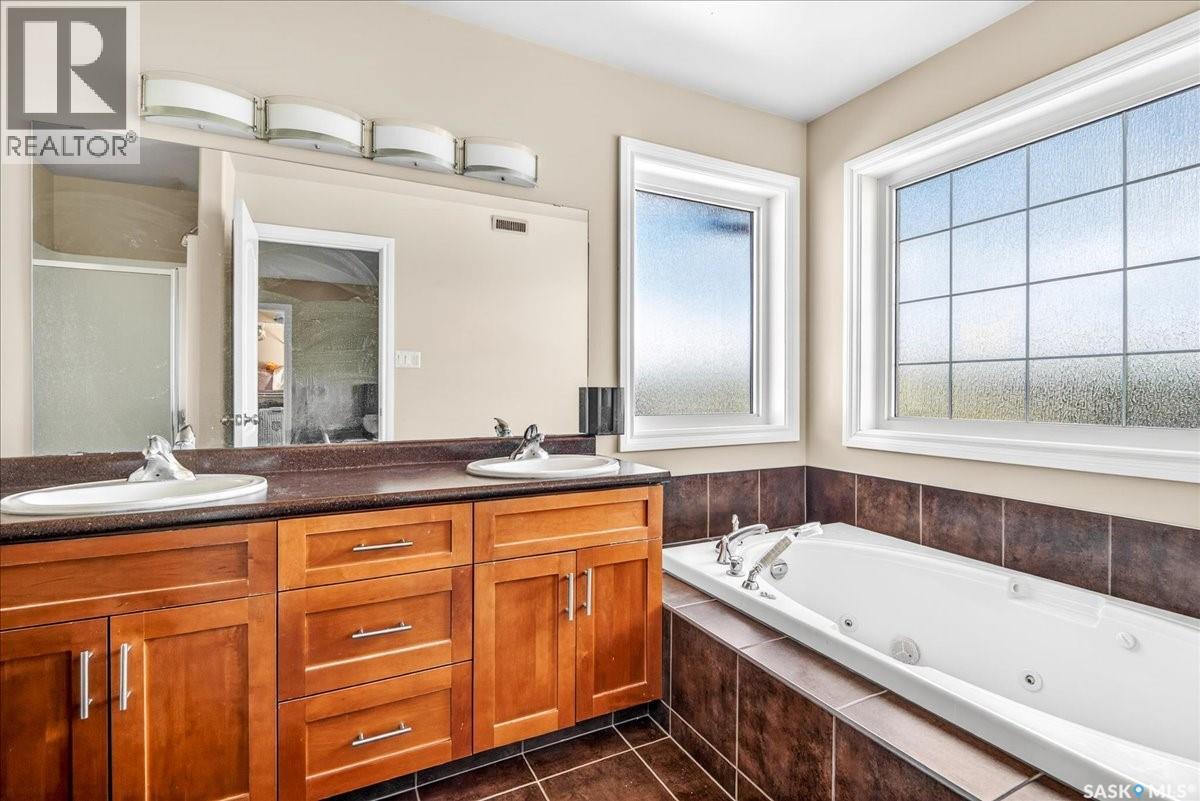 8338 Wascana Gardens WAY — photo 26