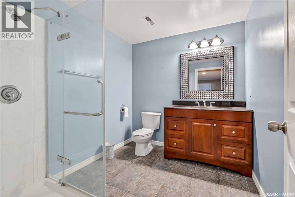 8338 Wascana Gardens WAY — photo 37