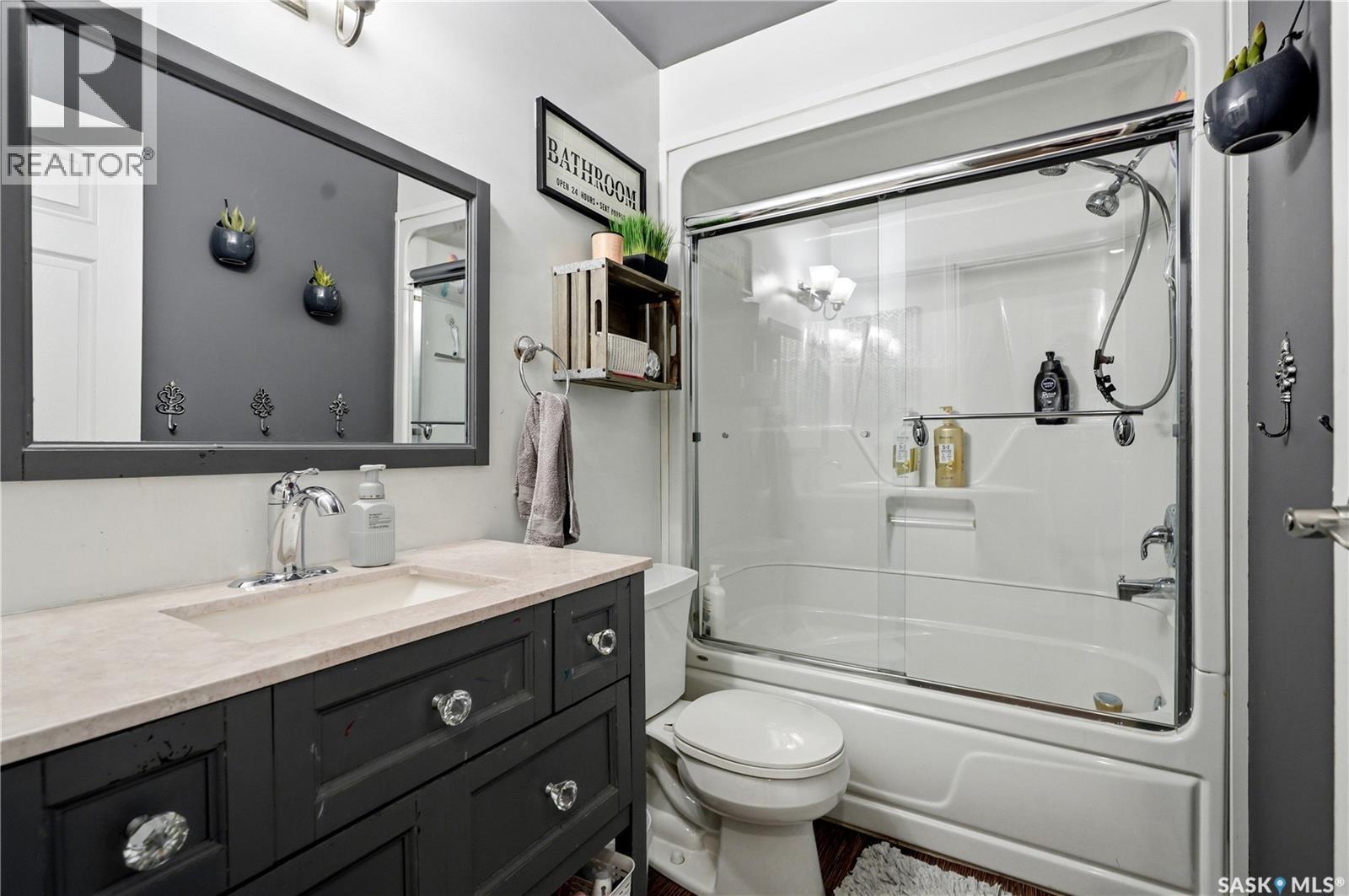 350 Weyakwin DRIVE — photo 13