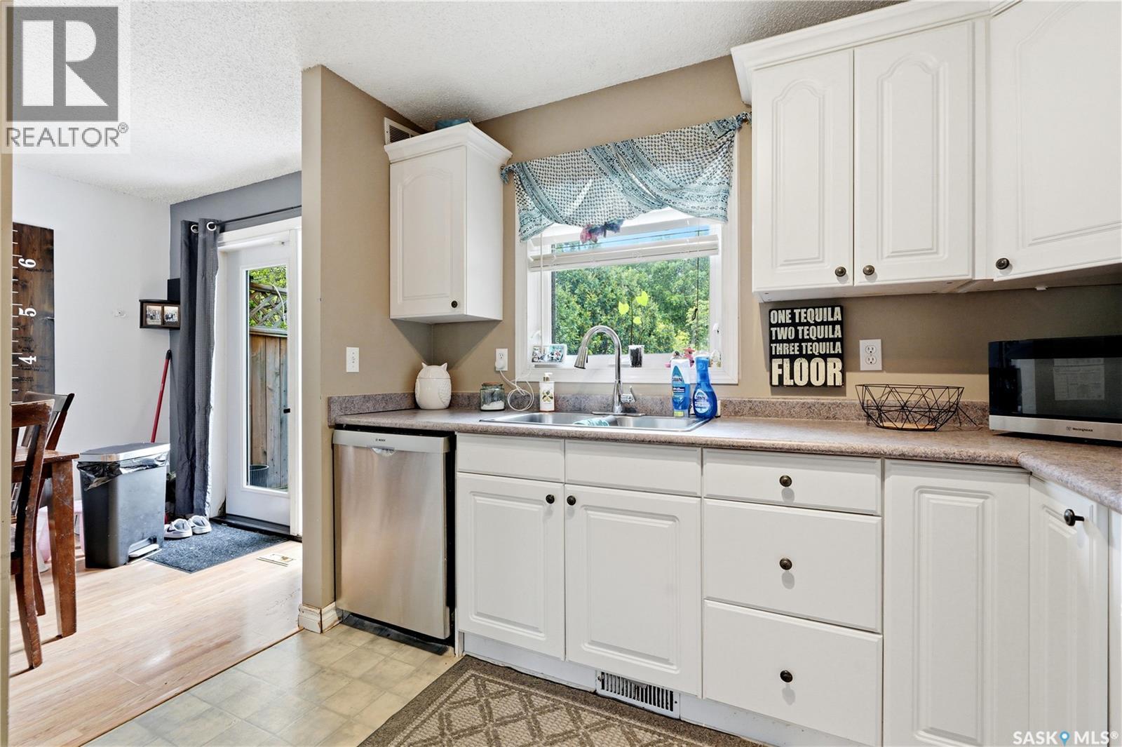 350 Weyakwin DRIVE — photo 7