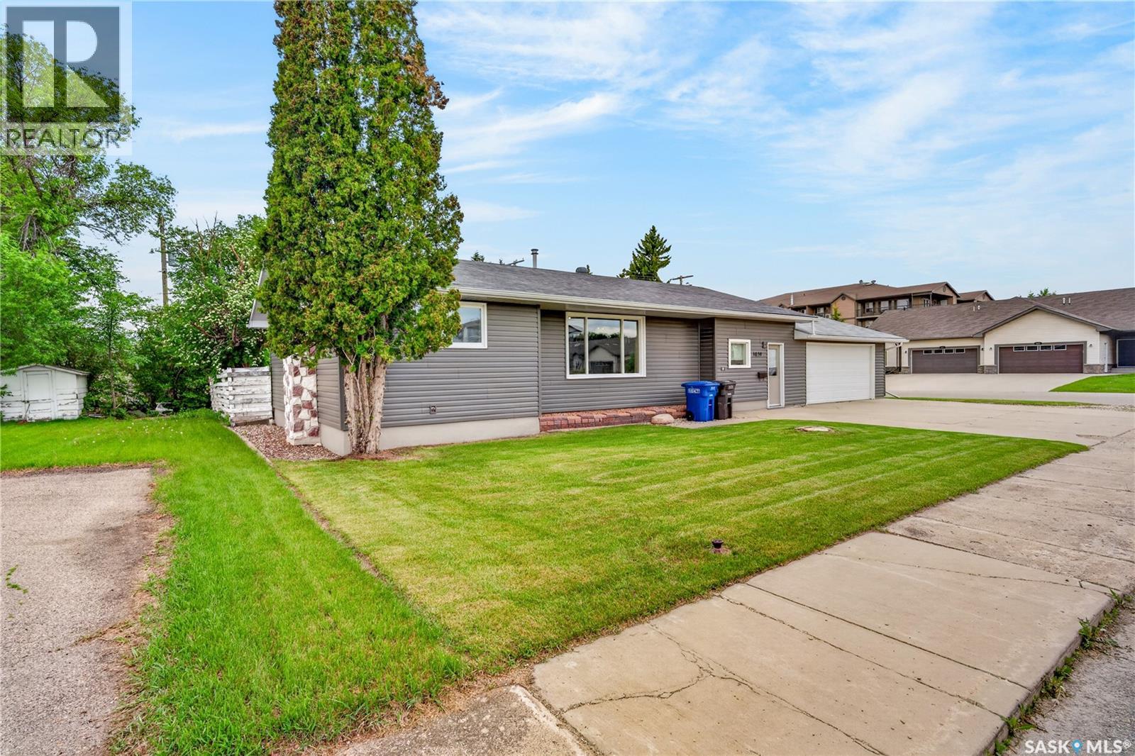 1039 7th STREET - photo 4