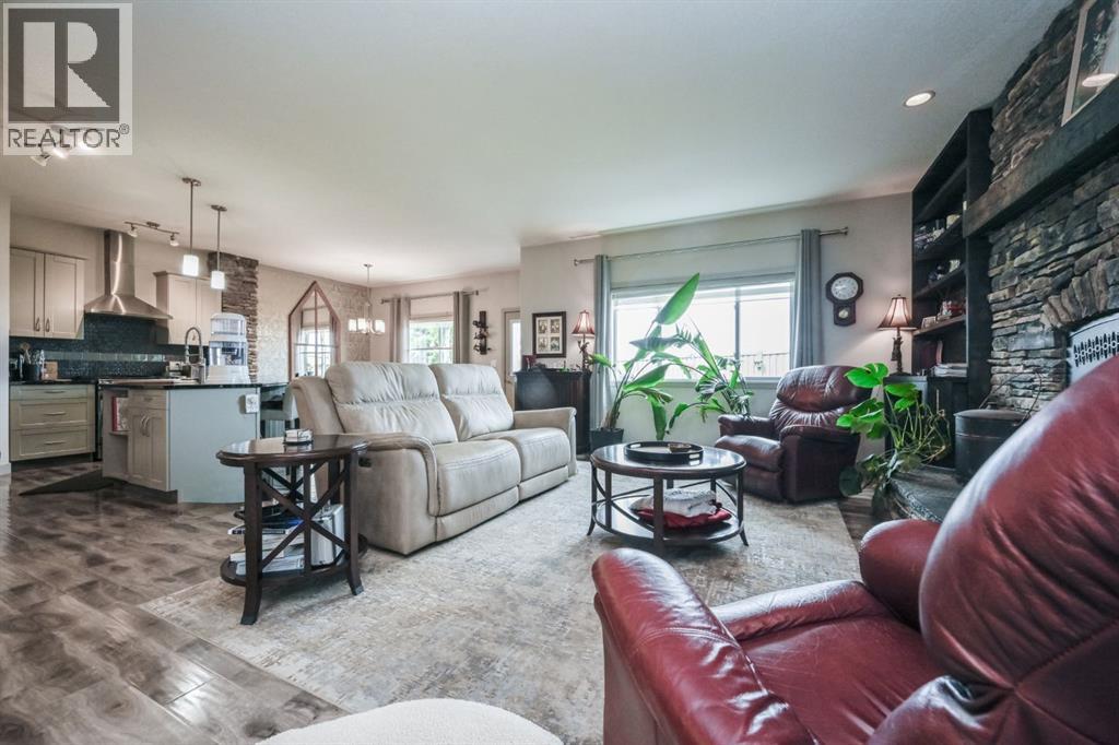 6902 115B Street - photo 3