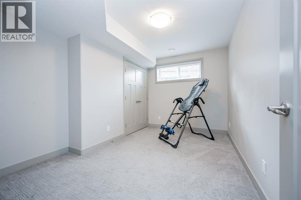 6902 115B Street — photo 33