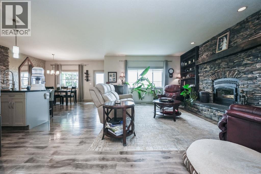 6902 115B Street - photo 5