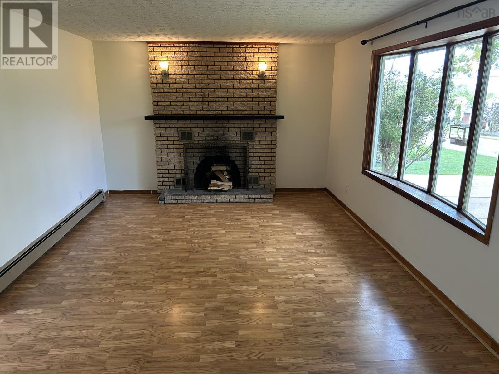 Property 8 of 37 of 146 ABBEY Avenue