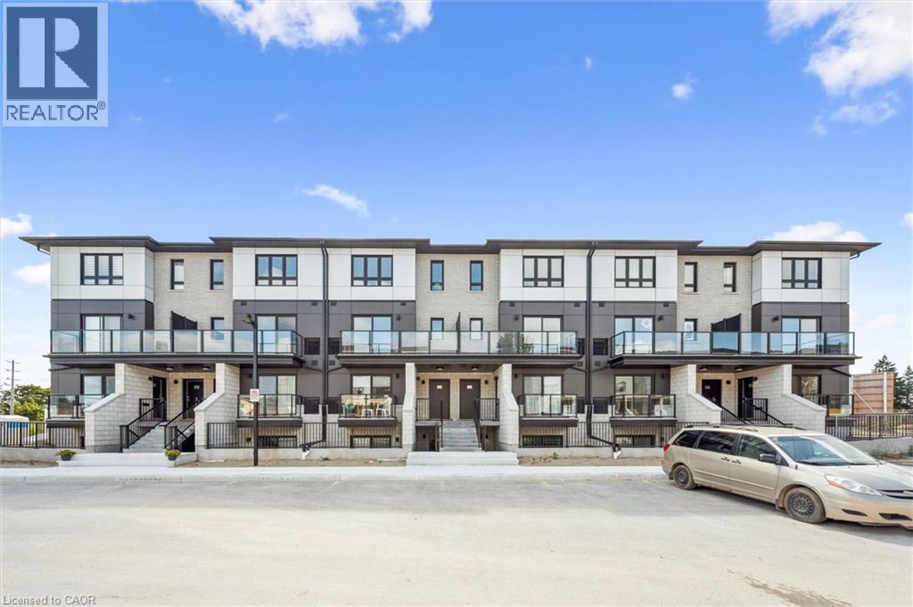 #D13 410 NORTHFIELD Drive W - 12