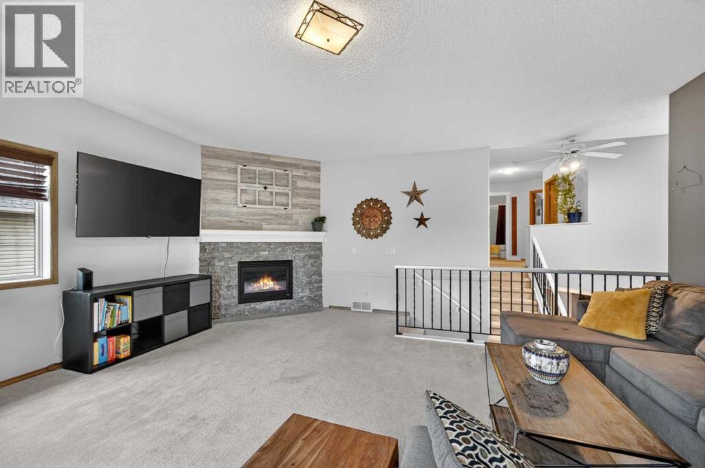 30 Douglasdale Point SE — photo 20