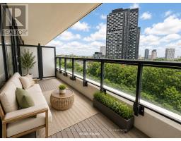 706 - 30 Inn On The Park Drive, Toronto, ON M3C0P7 Photo 8