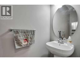22 Sherwood Road NW - photo 8