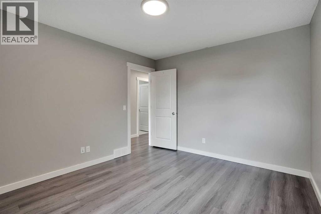 22 Sherwood Road NW - 35