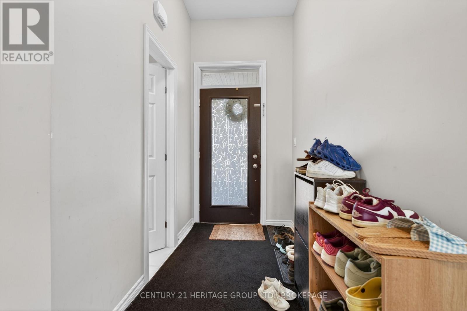 1364 DEMERS AVENUE - 14
