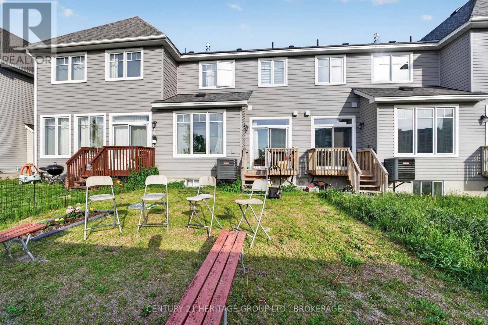 1364 DEMERS AVENUE - 25