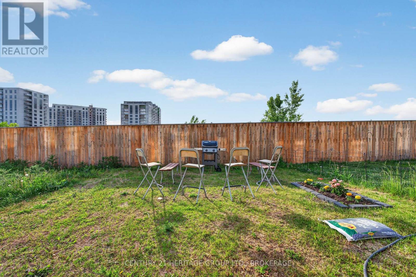 1364 DEMERS AVENUE - 26